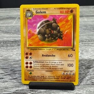 Pokémon | Fossil #36/62: Golem (1999) - Vintage Collectible Trading Card